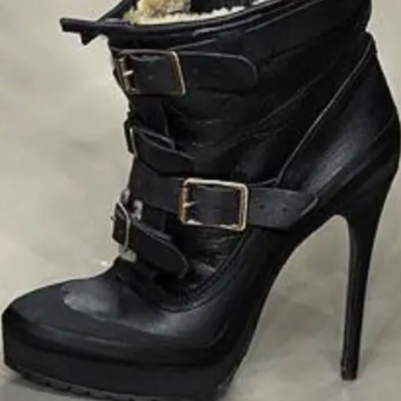 Burberry aviator boots - Picture 2 of 2